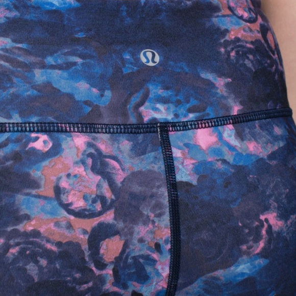 Lululemon Wunder Under Yoga Pant Moody Floral - Picture 2 of 5